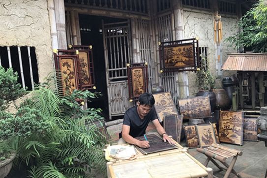 300 years of wood turning in Nhi Khe village - Thuong Tin, Hanoi